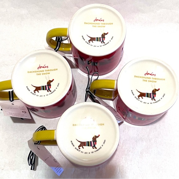 Four (4) JOULES Daschund Through The Snow Ceramic Mugs Red/White/Multi 12oz - Picture 9 of 13